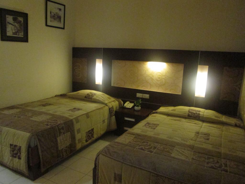 Hotel Wisanti Yogyakarta Exterior photo
