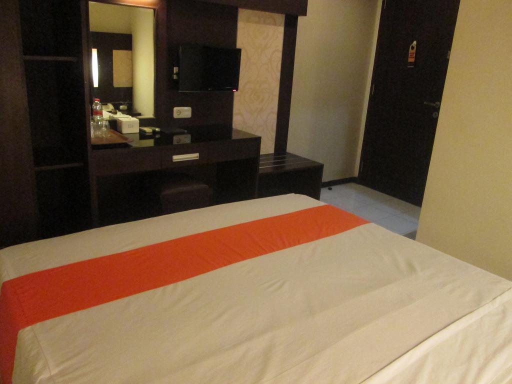 Hotel Wisanti Yogyakarta Exterior photo