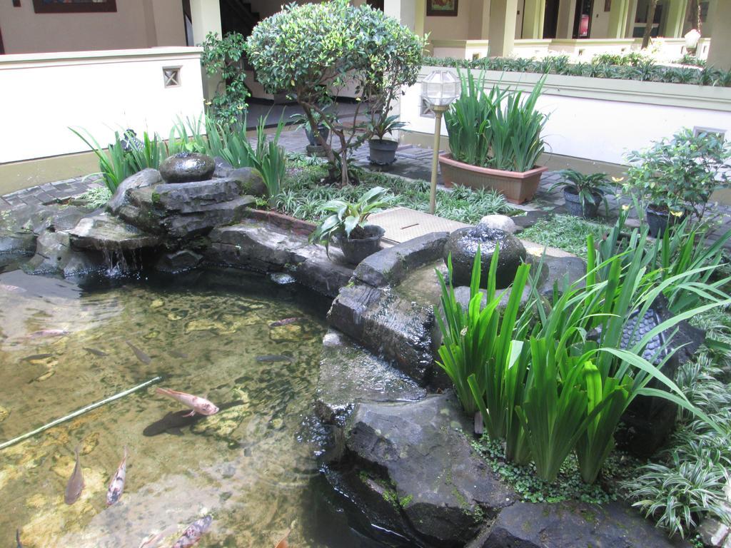 Hotel Wisanti Yogyakarta Exterior photo
