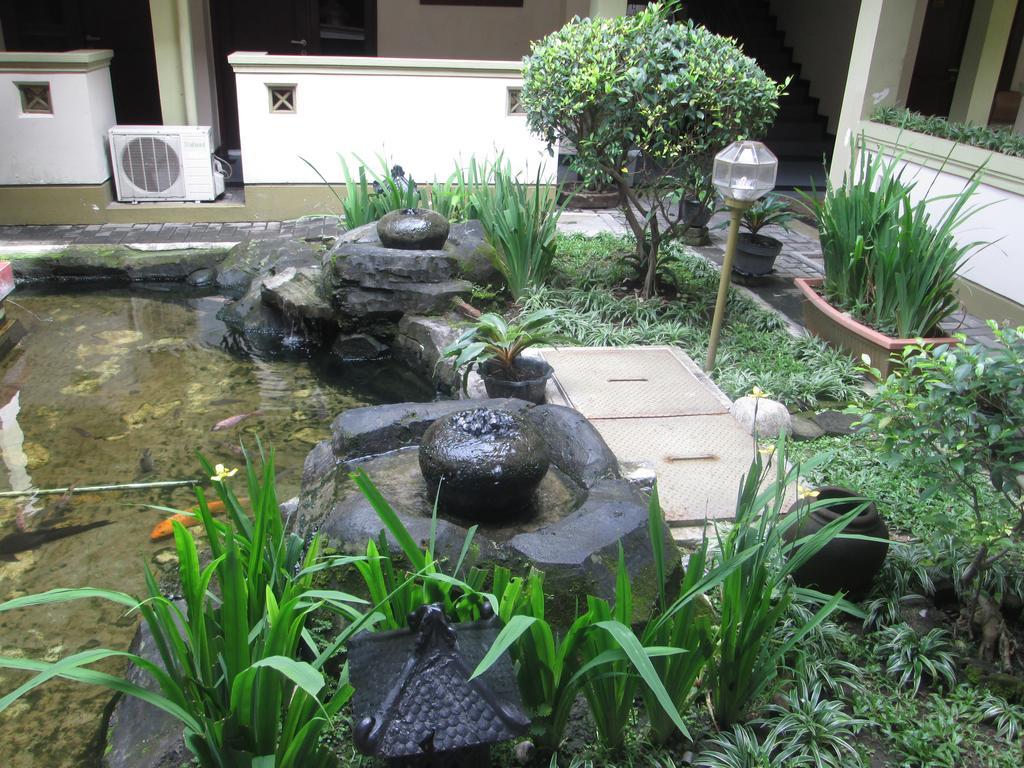Hotel Wisanti Yogyakarta Exterior photo