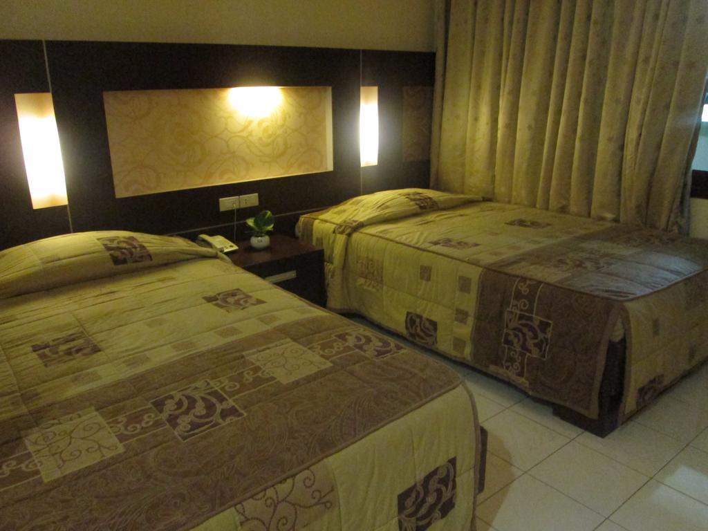Hotel Wisanti Yogyakarta Exterior photo