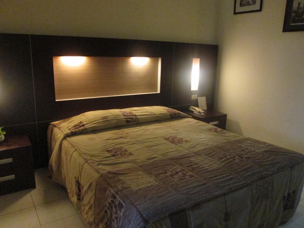 Hotel Wisanti Yogyakarta Exterior photo