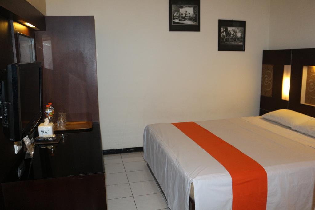 Hotel Wisanti Yogyakarta Exterior photo