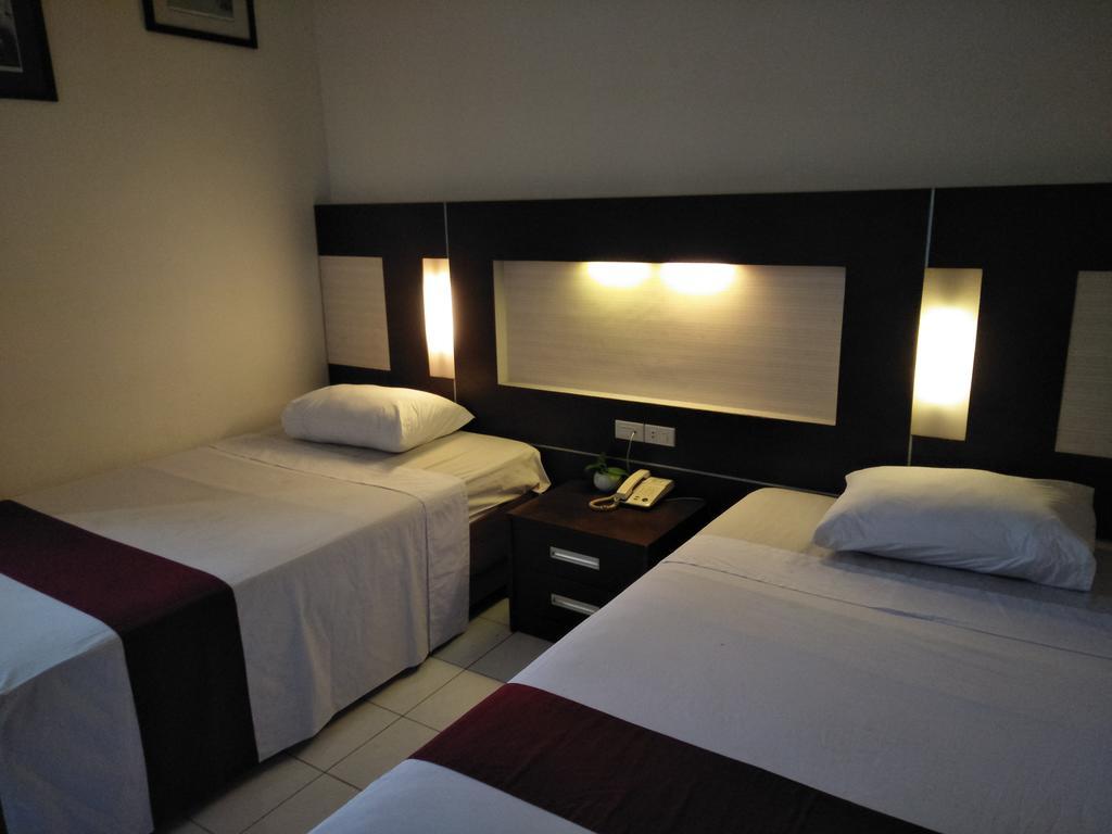 Hotel Wisanti Yogyakarta Exterior photo